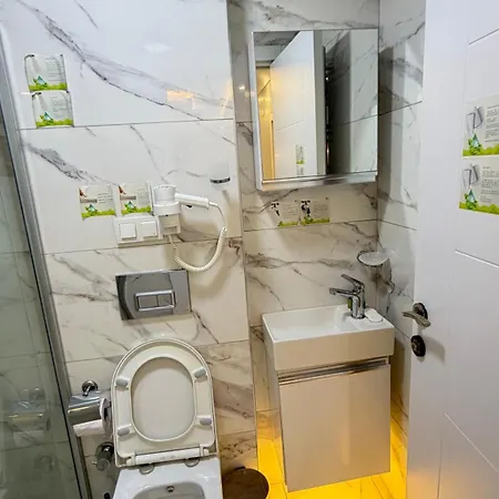 Verseca Hotel *